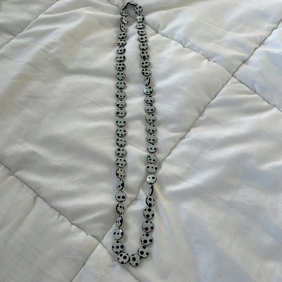 Vintage Domino/Dalmatian necklace. Black/white polka dot. 15” length, .5” discs. - Picture 5 of 7